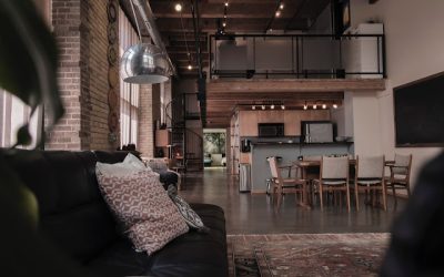 How Working With a Virtual Team Can Help Organize Your Remodeling Business